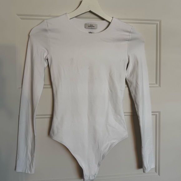 Aritzia Babaton Original Contour Prosperity Crew White Long Sleeve Bodysuit XS - Picture 2 of 12